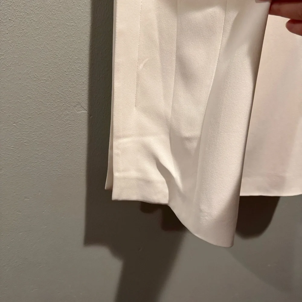 New NWT Escada Ivory White Minimalist Sleeveless Cape Back Long Blouse Top - Picture 6 of 16